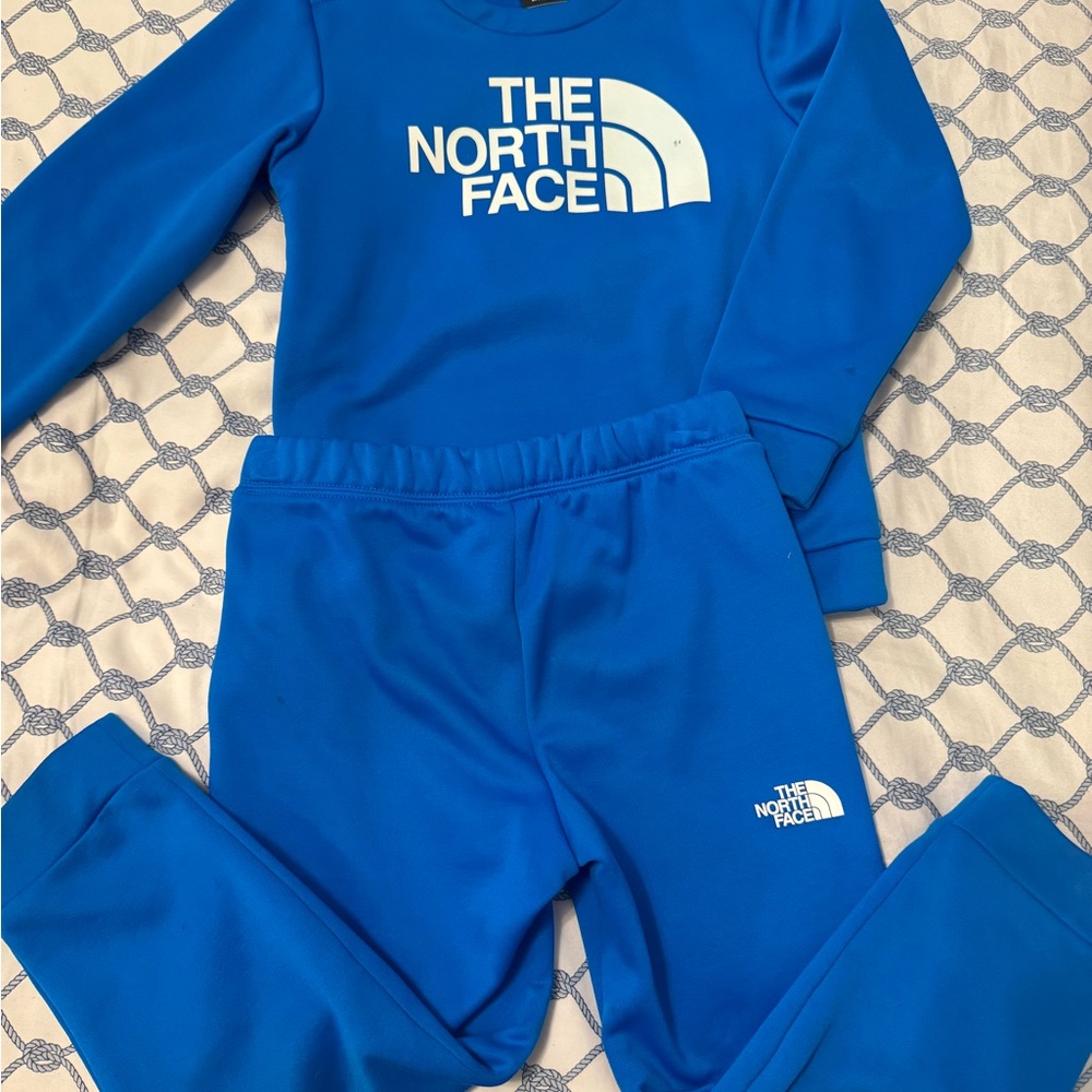 North face sweater and pant set 5t